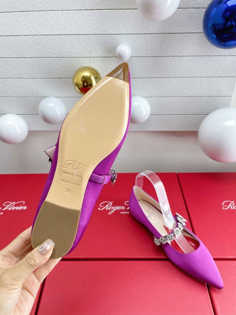 Roger Vivier flat shoes